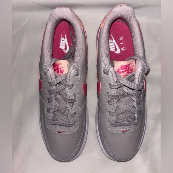 Nike Air Force 1  Kids Grade School Shoes 7Y - Picture 4 of 11